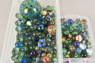 Lot 76 - A collection of vintage glass marbles