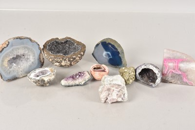 Lot 261 - A small selection of Minerals