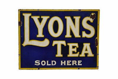 Lot 400 - Lyon's Tea