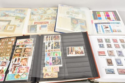 Lot 418 - A large quantity of British and Overseas Stamps