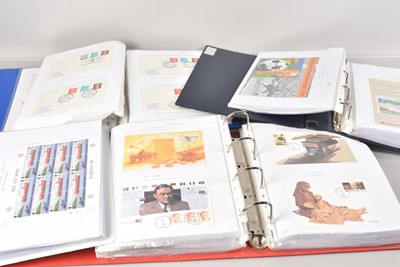 Lot 419 - A collection of various British and Overseas Minisheets and Covers