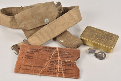 Lot 569 - A WWI Christmas Tin