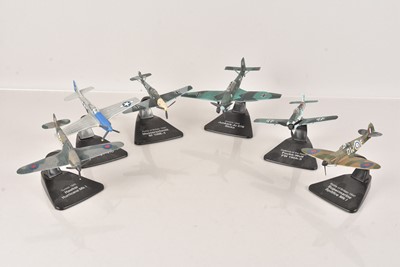 Lot 586 - A group of six Airplane Models