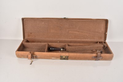 Lot 780 - A vintage Gun Case