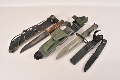 Lot 814 - A Commercial M9 Phrobis Survival knife