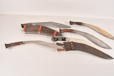 Lot 816 - A selection of five Middle Eastern Hunting Knives