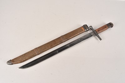 Lot 903 - A Japanese Type 30 Arsaka Bayonet and scabbard