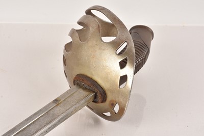 Lot 924 - A 19th Century French Cavalry Sword