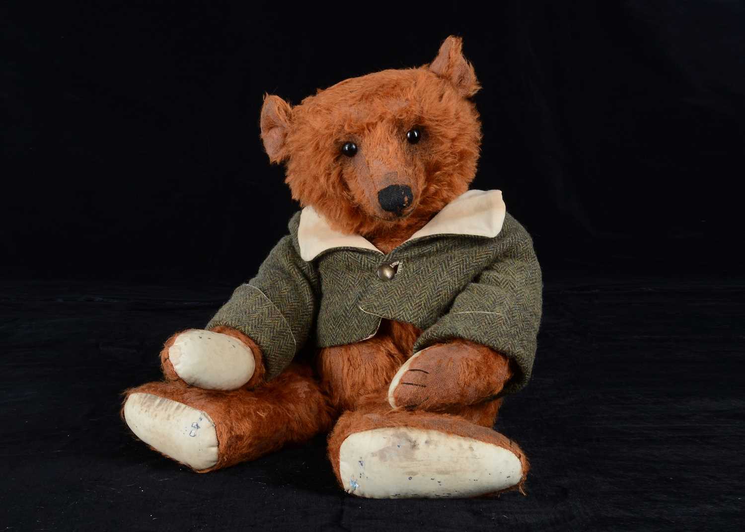 Lot 3 - A larger Forget Be Not Bears ‘Aften Treyford’ artist teddy bear