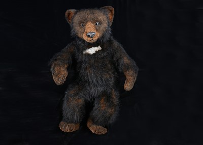 Lot 15 - A limited edition ‘The Wildlife Sculpture’ of a black bear cub by Joan Stevenson (Canada) teddy bear from the Growlies of Scotland collection