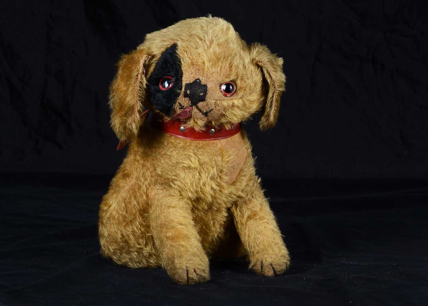 Lot 24 - A rare Einco Tubby-type mohair dog, circa 1915