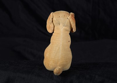 Lot 27 - A small 1920s British velvet begging dog