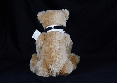 Lot 47 - A Flying Horse Original Designs ‘Jeremy’ artist teddy bear by Carol Ann Zawadzki
