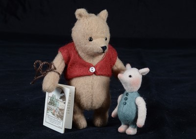 Lot 54 - An R John Wright limited edition Pocket Winnie-the-Pooh and Piglet