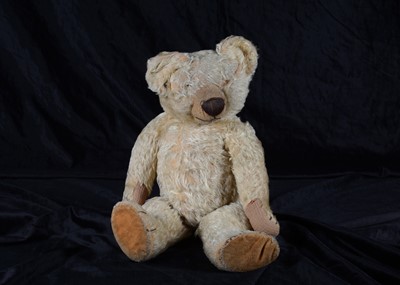 Lot 61 - A 1930s Chad Valley teddy bear with provenance