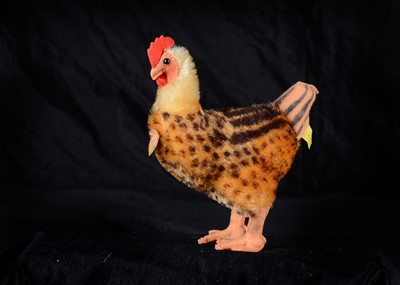 Lot 83 - A post-war Steiff chicken with US Zone label