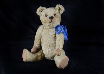 Lot 111 - A 1920s British teddy bear