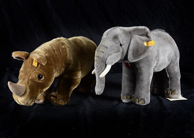 Lot 112 - Two recent Steiff yellow tagged wild animals