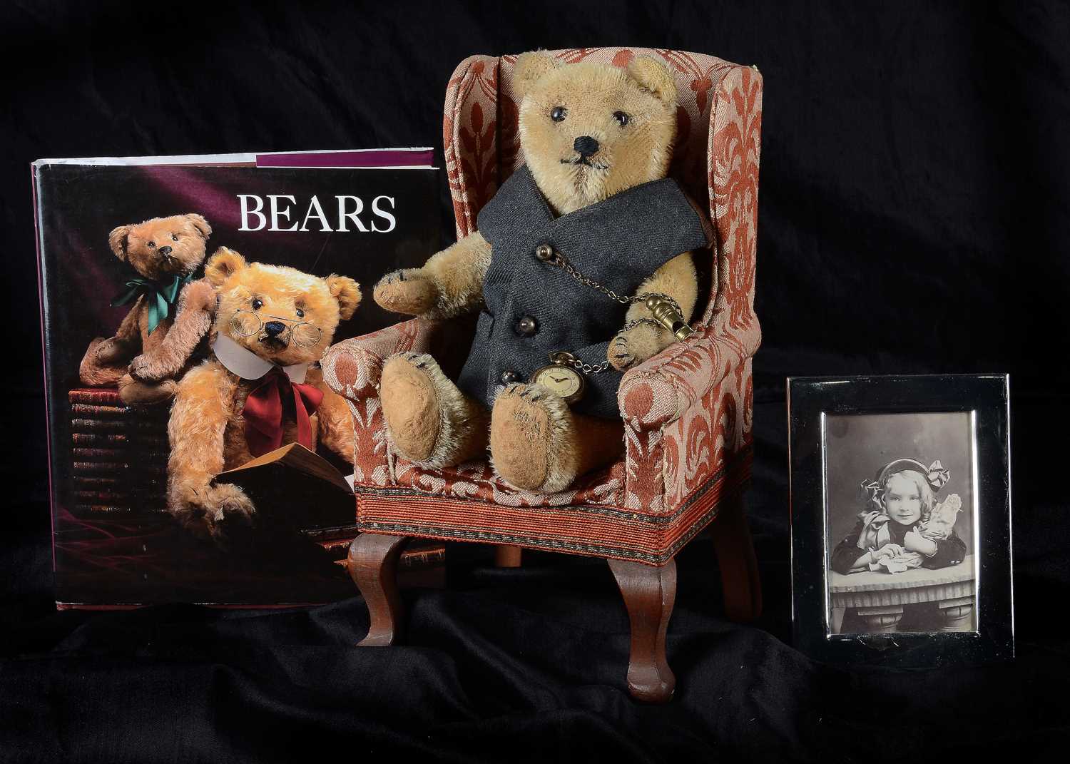 Lot 132 - Sue Pearson’s mother’s ‘Grandma’s teddy bear’
