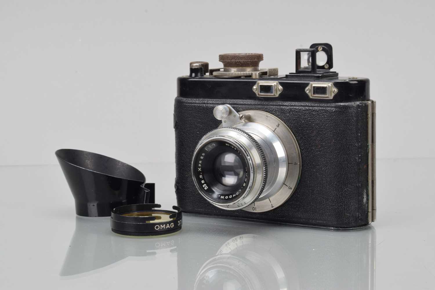 Lot 64 - An Ensign Multex Model I Rangefinder Camera