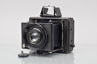 Lot 83 - An Ernemann Klapp 6.5x9cm Folding Strut Camera
