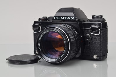 Lot 133 - A Pentax LX SLR Camera