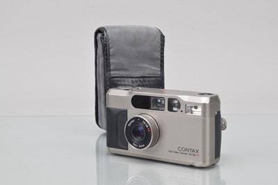 Lot 138 - A Contax T2 Compact Camera