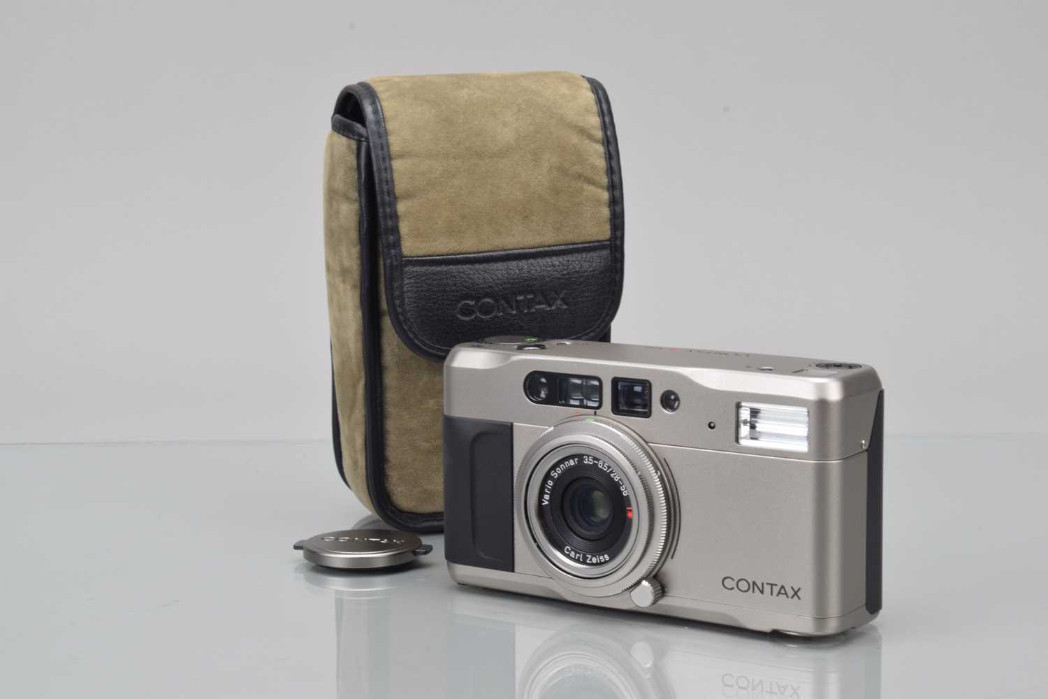 Lot 139 - A Contax TVS Compact Camera,