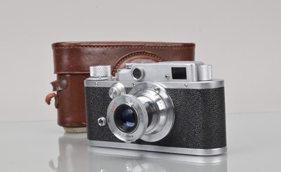 Lot 140 - A Shanghai 58 Type II Rangefinder Camera