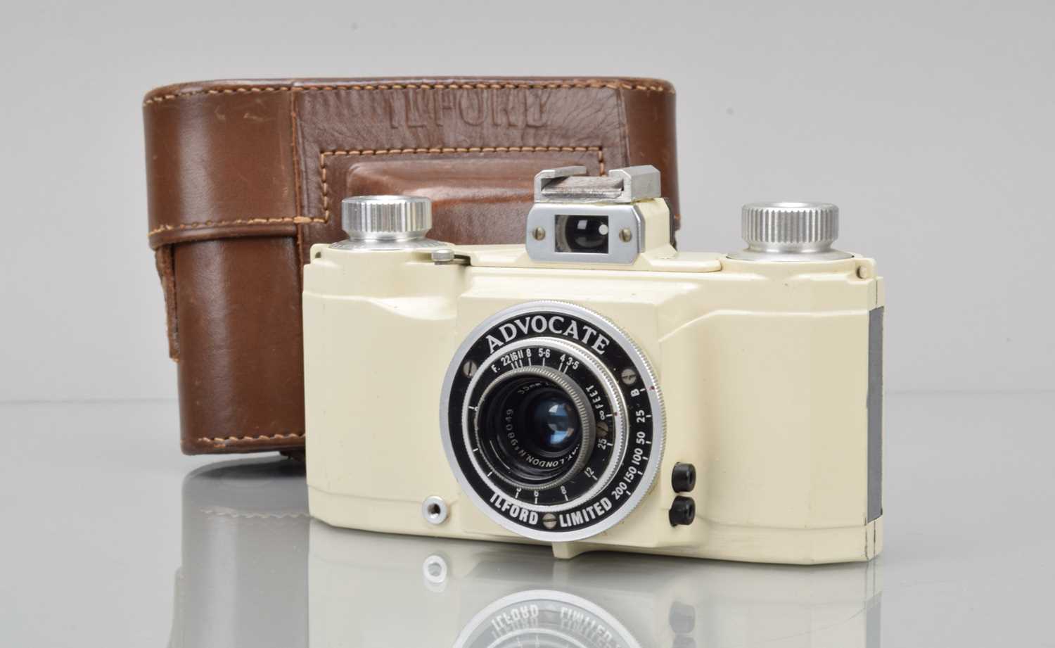 Lot 149 - A Ilford Advocate II Camera