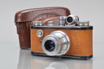 Lot 153 - A Corfield Periflex Original Camera