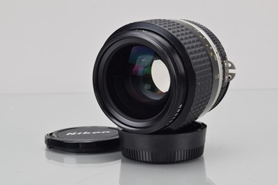 Lot 198 - A Nikon Nikkor 35mm f/1.4 Ai-S Lens