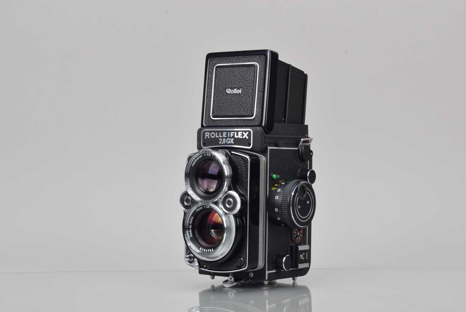 Lot 211 - A Rolleiflex 2.8GX TLR Camera