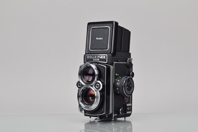 Lot 211 - A Rolleiflex 2.8GX TLR Camera