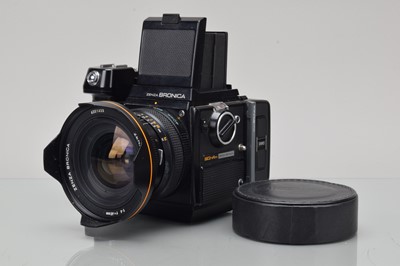 Lot 235 - A Zenza Bronica SQ-AM Camera