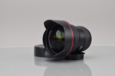 Lot 267 - A Canon EF 11-24mm f/4 L USM Lens