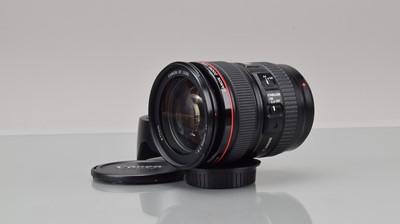 Lot 268 - A Canon EF 24-105mm f/4 L IS USM Lens