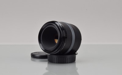 Lot 272 - A Canon Compact Macro EF 50mm f/2.5 Lens