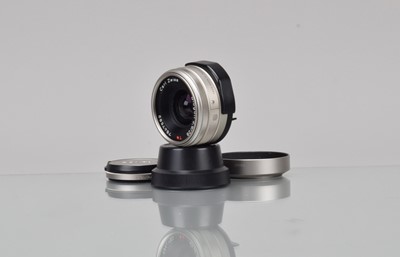 Lot 289 - A Contax Carl Zeiss T* 28mm f/2.8 Biogon Lens
