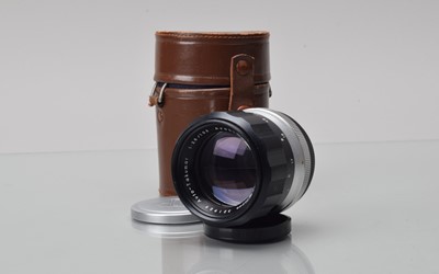 Lot 293 - An Asahi Auto-Takumar 105mm f/2.8 Lens