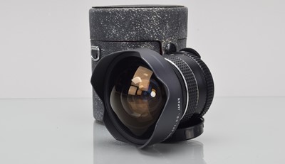 Lot 296 - An Asahi Pentax SMC Takumar 15mm f/3.5 Lens