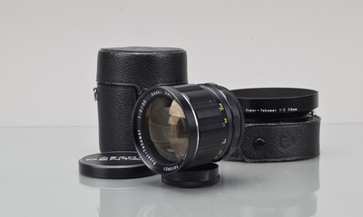 Lot 303 - An Asahi Super-Takumar 35mm f/2 Lens