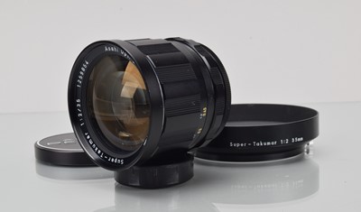 Lot 304 - An Asahi Super-Takumar 35mm f/2 Lens