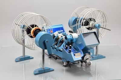 Lot 364 - An Acmade Mk II 4 war 16mm Film Editing/Synchroniser