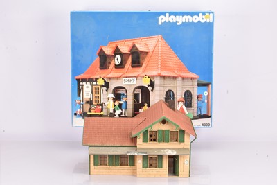 Lot 969 - Playmobil and Piko G Gauge Stations and Platforms