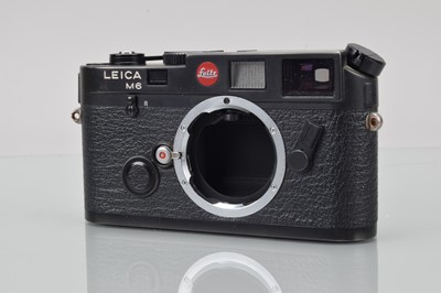 Lot 444 - A Leitz Wetzlar Leica M6 0.72x Rangefinder Camera Body
