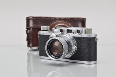 Lot 470 - A Leitz Wetzlar Leica IIIa Rangefinder Camera