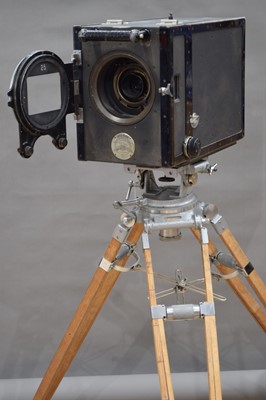 Lot 518 - An André Debrie Super-Parvo-Color 35mm Motion Picture Studio Camera