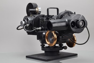 Lot 523 - A U.S. Army Signal Corps Mitchell PH-BE-33 Theodolite