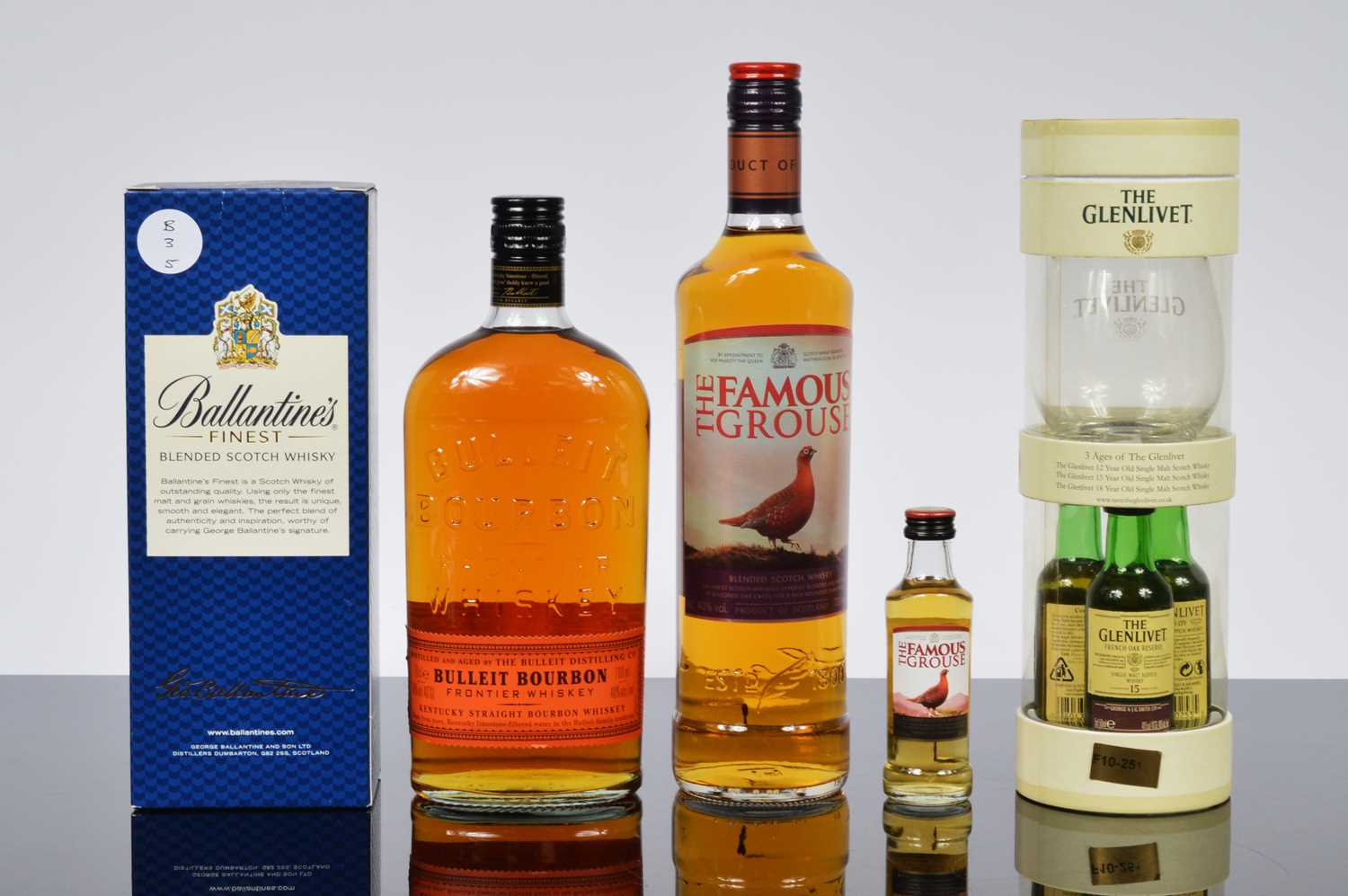 Lot 3 - A collection of Whisky and Bourbon